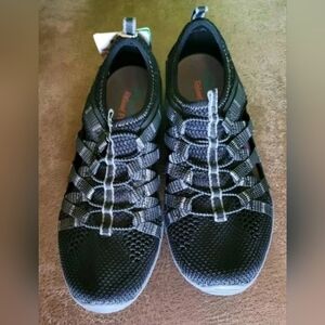 Skechers Black and Gray Women's Flats